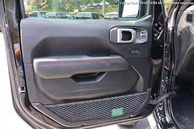 2020 Jeep Gladiator Rubicon  Lifted With Lots of Accessories - Photo 14 - Roswell, GA 30075