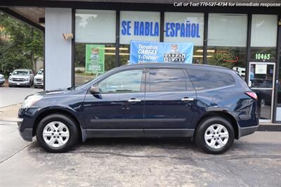 2016 Chevrolet Traverse LS   - Photo 2 - Roswell, GA 30075