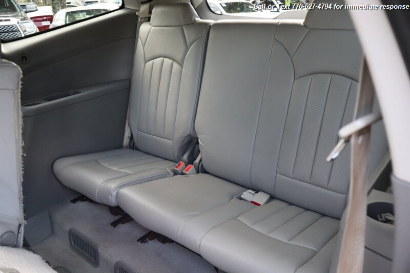 2016 Chevrolet Traverse LS photo 14
