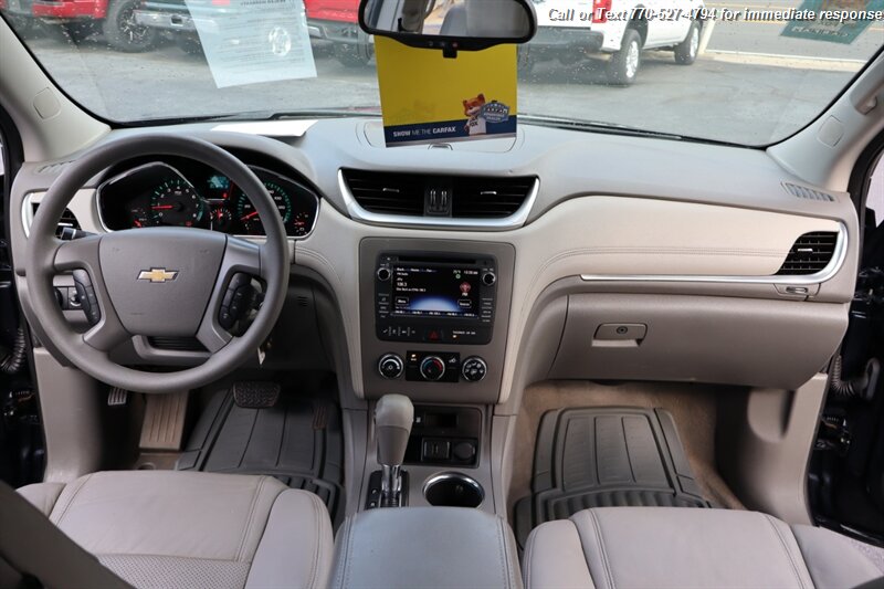 2016 Chevrolet Traverse LS photo 13