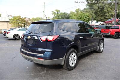 2016 Chevrolet Traverse LS   - Photo 6 - Roswell, GA 30075