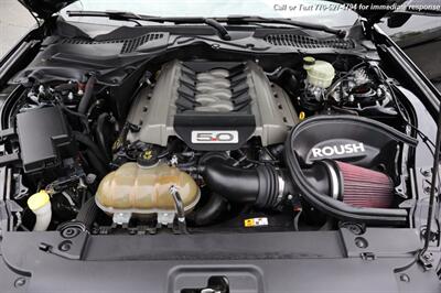2017 Ford Mustang GT  Coyote Engine! manual transmission - Photo 29 - Roswell, GA 30075