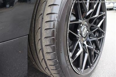 2017 Ford Mustang GT  Coyote Engine! manual transmission - Photo 9 - Roswell, GA 30075