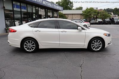 2017 Ford Fusion SE   - Photo 5 - Roswell, GA 30075