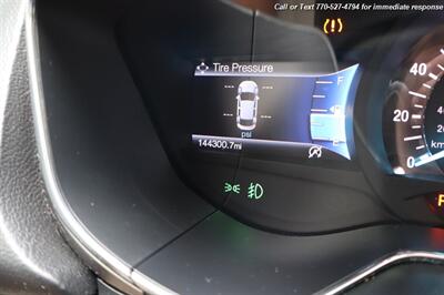 2017 Ford Fusion SE   - Photo 12 - Roswell, GA 30075