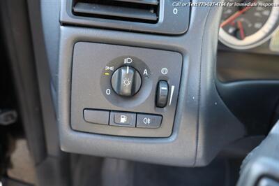 2012 Volvo C70 T5   - Photo 11 - Roswell, GA 30075