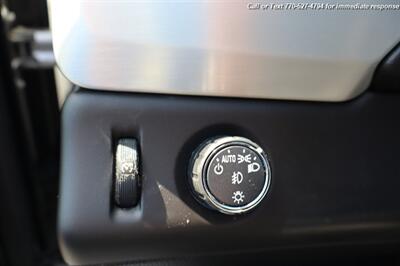 2017 GMC Yukon XL SLT   - Photo 13 - Roswell, GA 30075