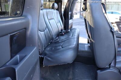 2005 GMC Sierra 2500HD SLT  Good Work Truck! - Photo 25 - Roswell, GA 30075