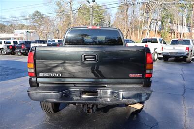 2005 GMC Sierra 2500HD SLT  Good Work Truck! - Photo 7 - Roswell, GA 30075