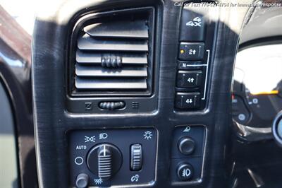 2005 GMC Sierra 2500HD SLT  Good Work Truck! - Photo 14 - Roswell, GA 30075