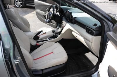 2019 Hyundai VELOSTER Turbo R-Spec   - Photo 24 - Roswell, GA 30075