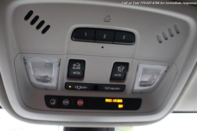 2019 Chevrolet Traverse Premier   - Photo 20 - Roswell, GA 30075