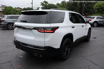 2019 Chevrolet Traverse Premier   - Photo 6 - Roswell, GA 30075