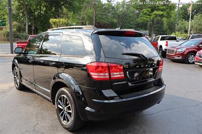 2018 Dodge Journey SE   - Photo 8 - Roswell, GA 30075