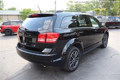 2018 Dodge Journey SE   - Photo 6 - Roswell, GA 30075