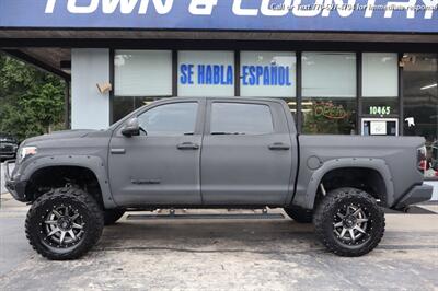 2018 Toyota Tundra SR5   - Photo 2 - Roswell, GA 30075