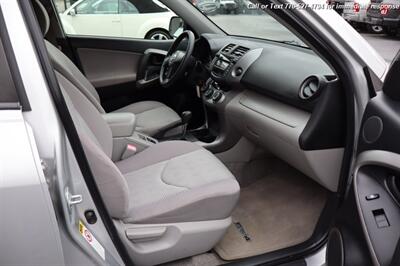 2007 Toyota RAV4   - Photo 19 - Roswell, GA 30075