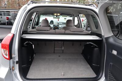 2007 Toyota RAV4   - Photo 23 - Roswell, GA 30075