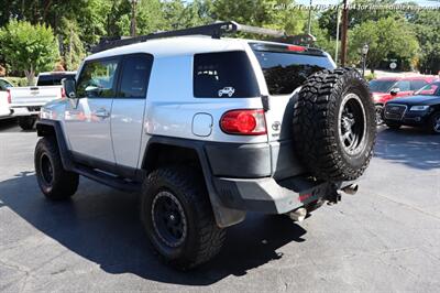 2007 Toyota FJ Cruiser   - Photo 8 - Roswell, GA 30075