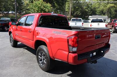 2022 Toyota Tacoma SR5 V6   - Photo 8 - Roswell, GA 30075