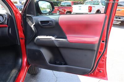 2022 Toyota Tacoma SR5 V6   - Photo 30 - Roswell, GA 30075