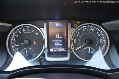 2022 Toyota Tacoma SR5 V6   - Photo 15 - Roswell, GA 30075