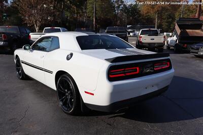 2017 Dodge Challenger SXT   - Photo 7 - Roswell, GA 30075