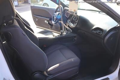 2017 Dodge Challenger SXT   - Photo 21 - Roswell, GA 30075
