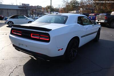 2017 Dodge Challenger SXT   - Photo 5 - Roswell, GA 30075