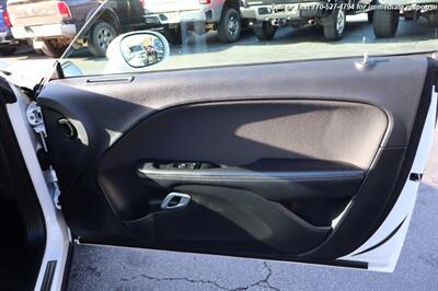 2017 Dodge Challenger SXT   - Photo 22 - Roswell, GA 30075