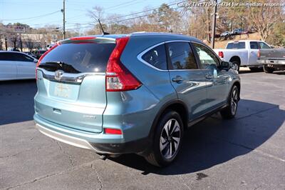 2016 Honda CR-V Touring  super clean inside and out! - Photo 6 - Roswell, GA 30075
