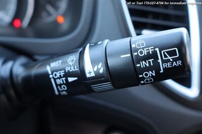 2016 Honda CR-V Touring  super clean inside and out! - Photo 15 - Roswell, GA 30075