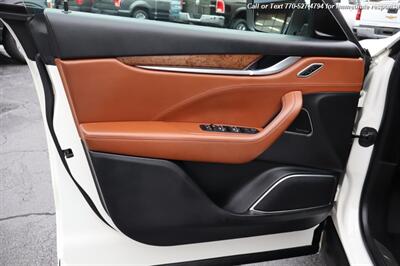 2017 Maserati Levante  Extra Clean Inside & out! - Photo 10 - Roswell, GA 30075