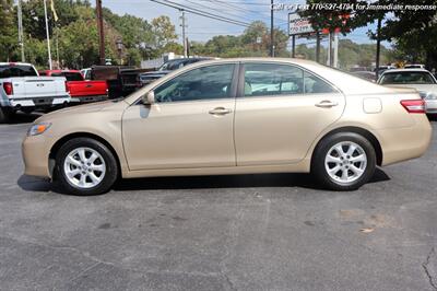 2011 Toyota Camry LE   - Photo 2 - Roswell, GA 30075