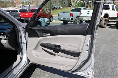 2011 Honda Accord LX-P   - Photo 20 - Roswell, GA 30075