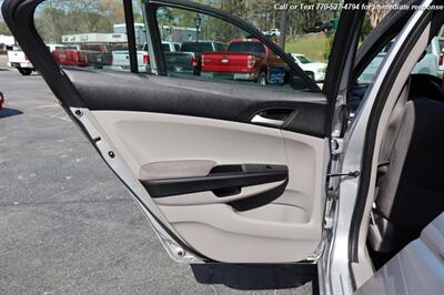 2011 Honda Accord LX-P   - Photo 17 - Roswell, GA 30075