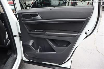 2018 Volkswagen Atlas V6 SEL Premium 4Motion   - Photo 28 - Roswell, GA 30075