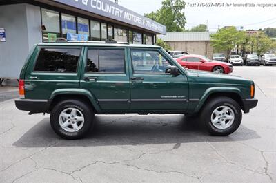 2001 Jeep Cherokee Sport   - Photo 5 - Roswell, GA 30075