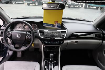 2016 Honda Accord LX  super clean inside and out! free smoke - Photo 22 - Roswell, GA 30075