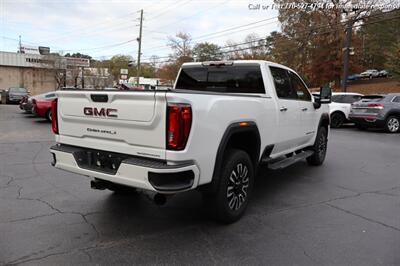 2021 GMC Sierra 2500HD Denali  Extra Clean Inside & out! - Photo 6 - Roswell, GA 30075