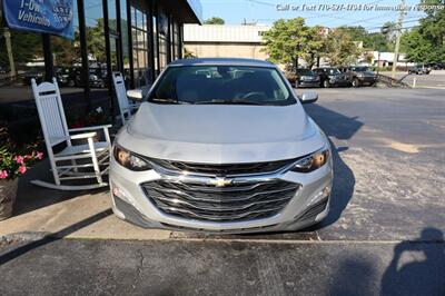 2019 Chevrolet Malibu LT   - Photo 3 - Roswell, GA 30075