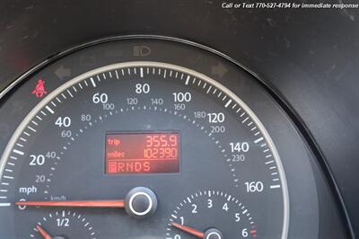 2007 Volkswagen New Beetle Convertible Triple White PZEV   - Photo 11 - Roswell, GA 30075