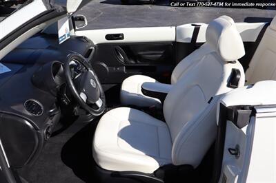 2007 Volkswagen New Beetle Convertible Triple White PZEV   - Photo 10 - Roswell, GA 30075