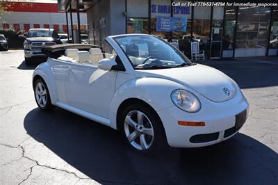 2007 Volkswagen New Beetle Convertible Triple White PZEV   - Photo 4 - Roswell, GA 30075