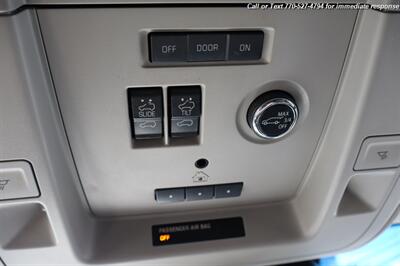 2019 Chevrolet Tahoe Premier   - Photo 20 - Roswell, GA 30075
