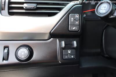 2019 Chevrolet Tahoe Premier   - Photo 12 - Roswell, GA 30075