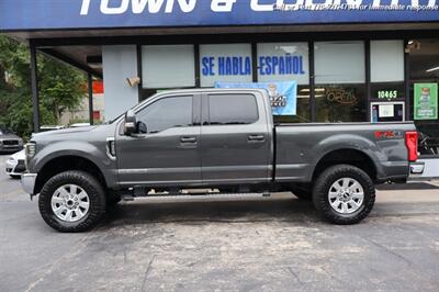 2018 Ford F-250 Super Duty Lariat   - Photo 2 - Roswell, GA 30075