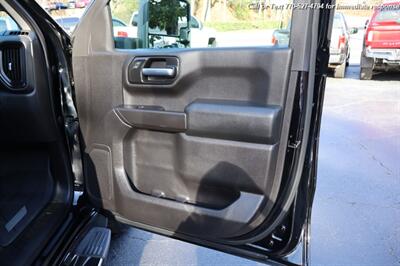 2019 Chevrolet Silverado 1500 Custom  super clean inside and out! 1owner vehicle - Photo 25 - Roswell, GA 30075