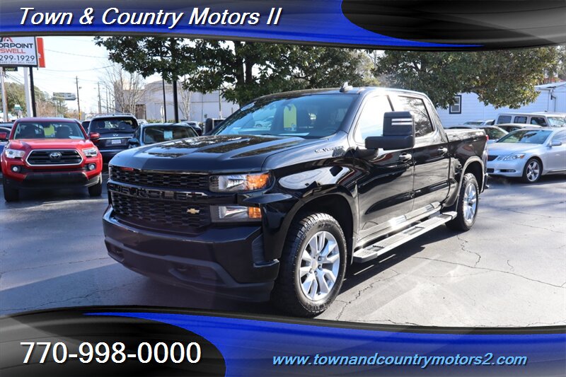 2019 Chevrolet Silverado 1500 Custom  super clean inside and out! 1owner vehicle - Photo 1 - Roswell, GA 30075