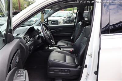 2017 Honda Pilot Elite   - Photo 9 - Roswell, GA 30075